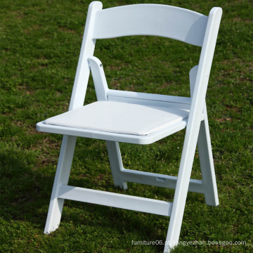 Atacado Branco Acolchoado Resina Dobrável Cadeira